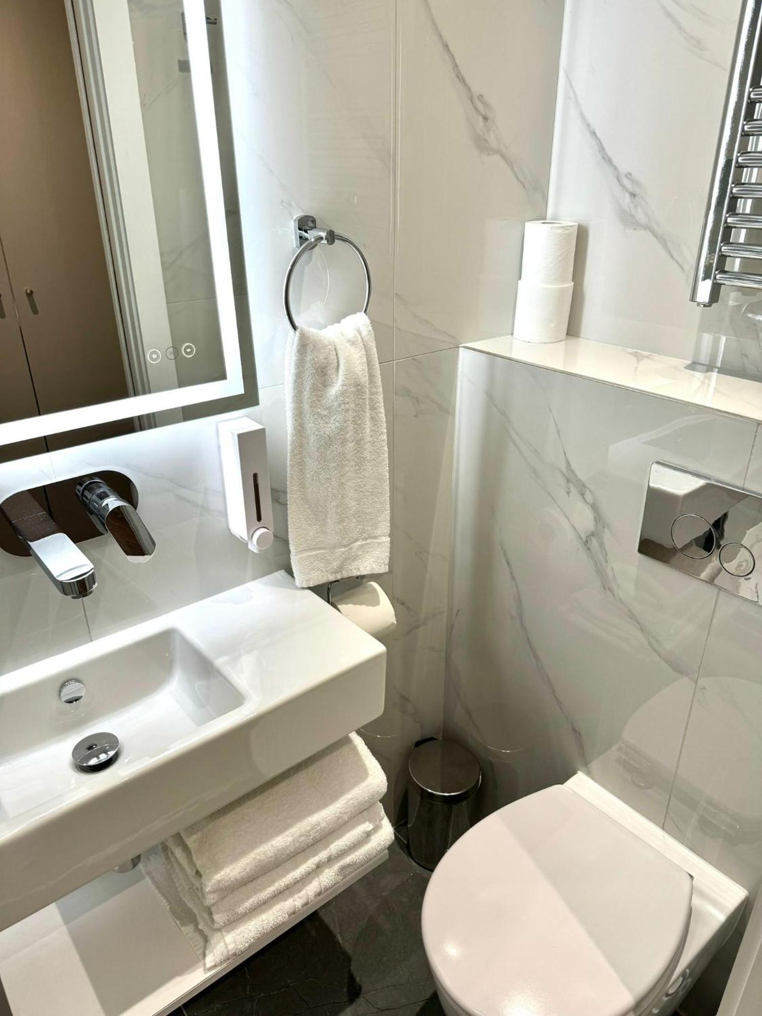 Nox Richmond Aparthotel Richmond  Εξωτερικό φωτογραφία