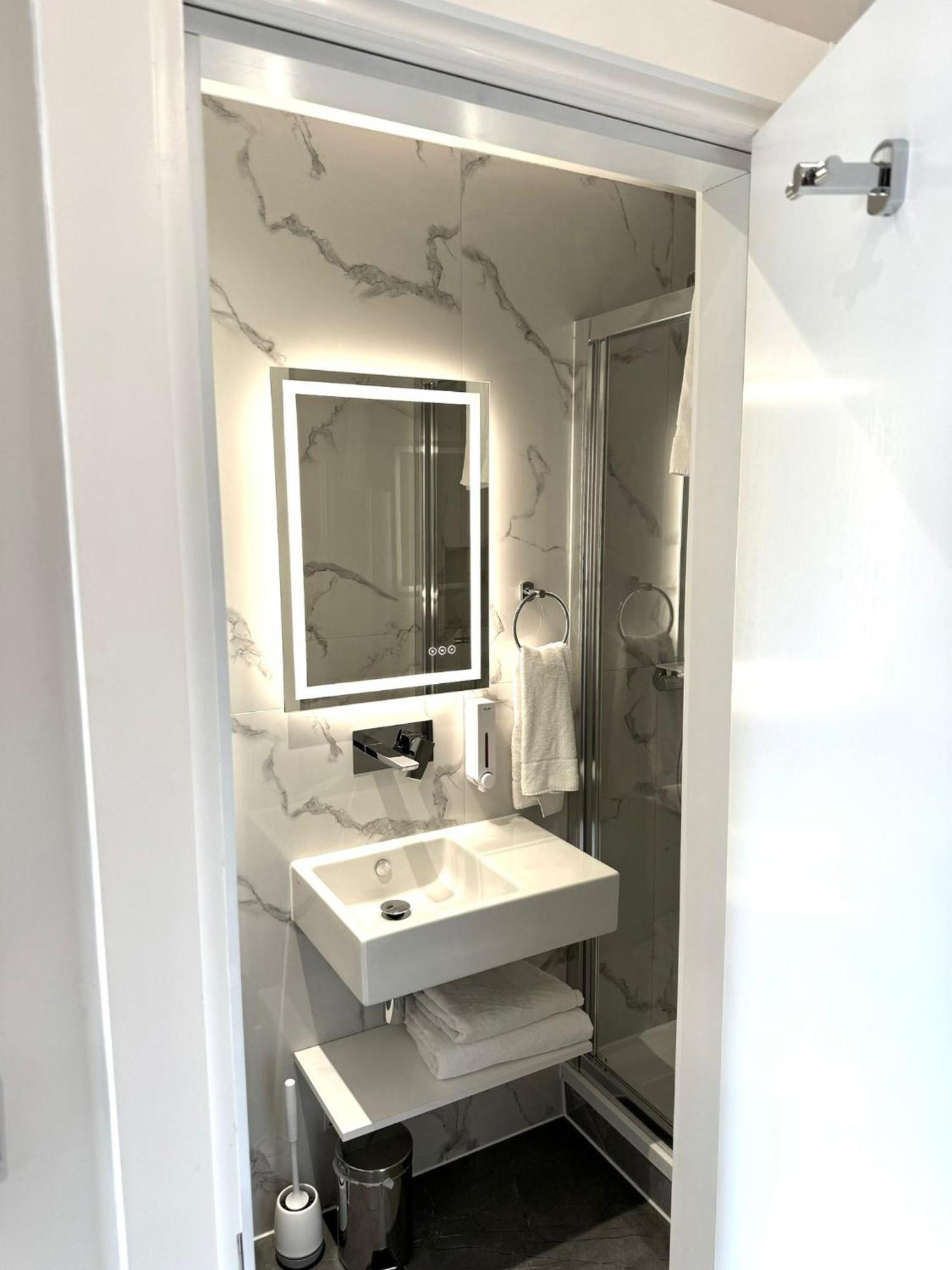 Nox Richmond Aparthotel Richmond  Εξωτερικό φωτογραφία