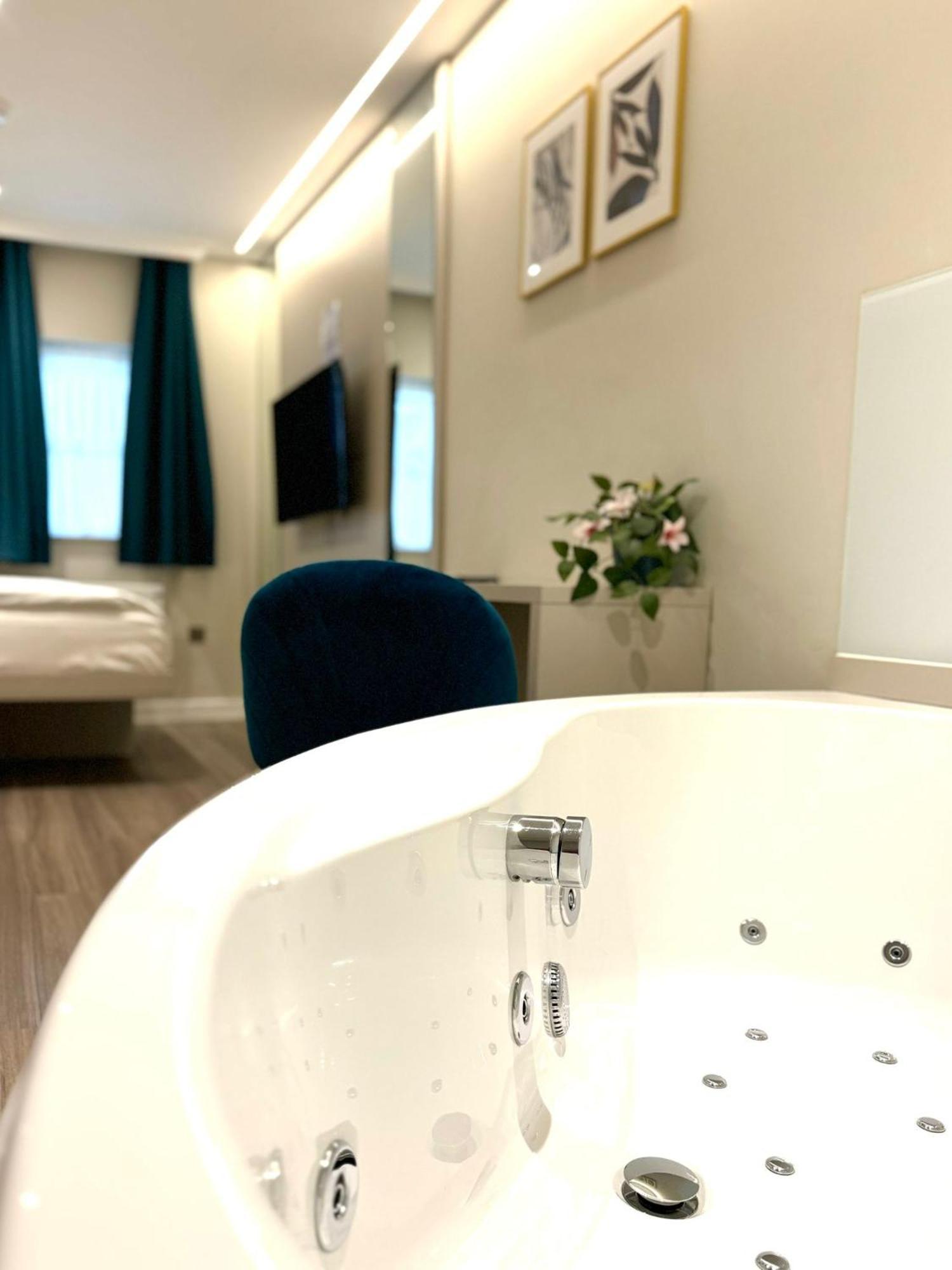 Nox Richmond Aparthotel Richmond  Εξωτερικό φωτογραφία